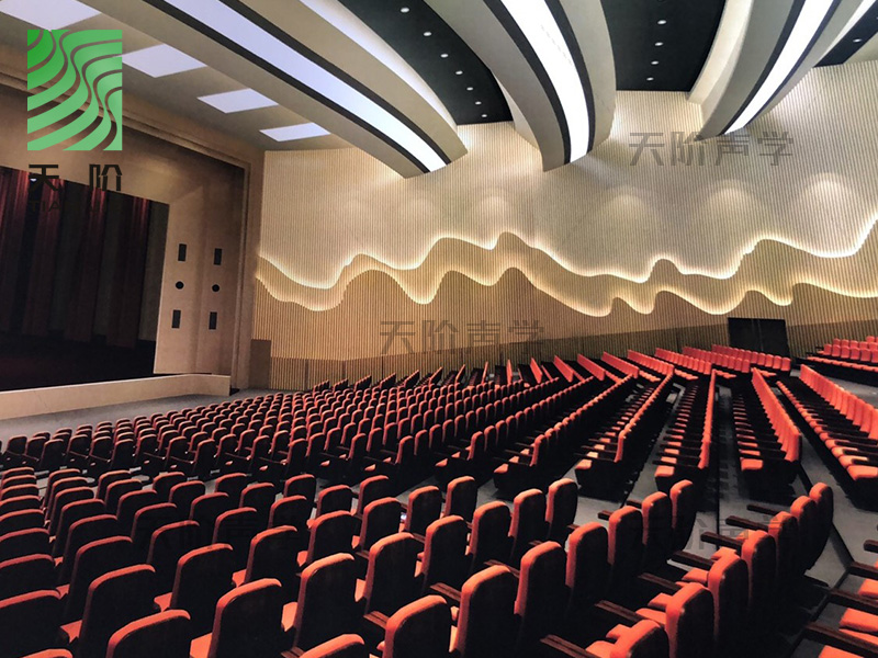 多功能廳吸音材料:實現(xiàn)吸聲和反射的平衡